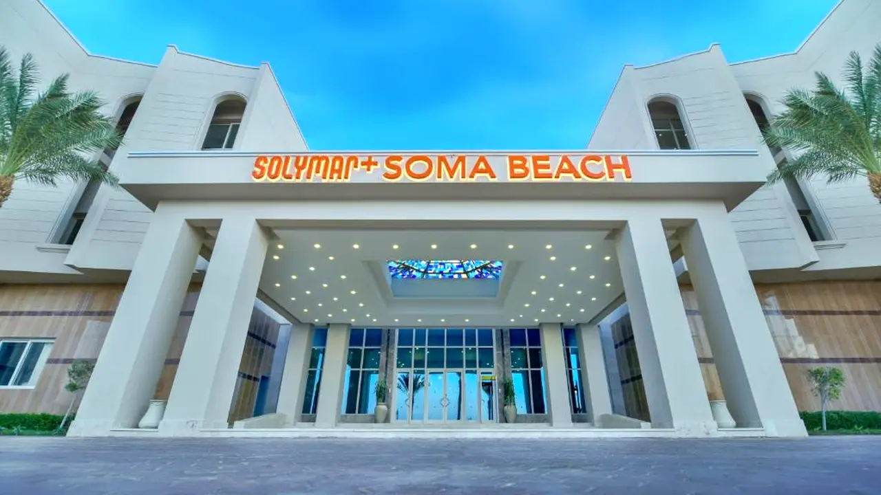 Solymar Soma Beach